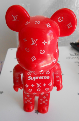 Figurine brick bear - , supreme