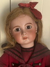 poupée ancienne marquée