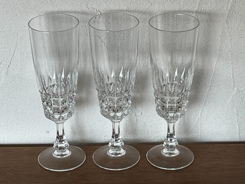 Verre flute à champagne - x,