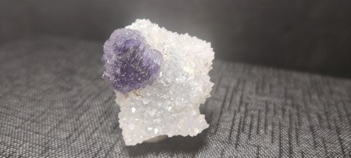 Cris mignardise fluorite - cris, en