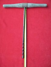 ANCIEN OUTIL DE CHARPENTIER