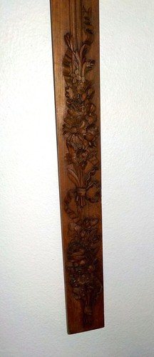 Grand panneau bois - de, sculpté