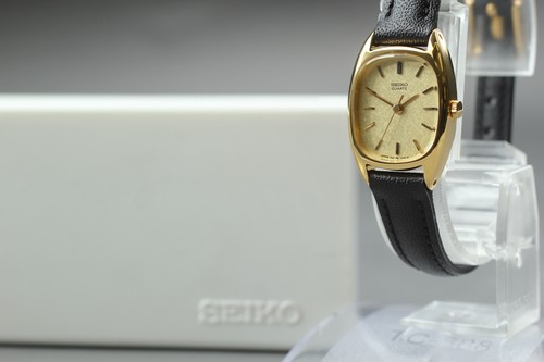Vintage 1981 mint - 1981,
