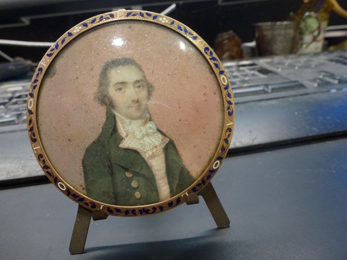Miniature conventionnel - miniature,