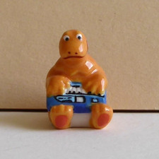 Fève L Ile aux Enfants - Casimir plays rock - 2010 - Casimir with synthesizer