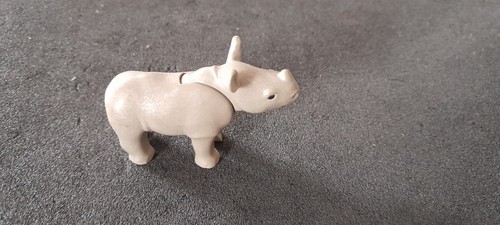 Bebe rhinoceros animal - bebe,