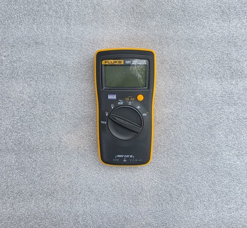 Multimètre fluke 101 600v cat - multimètre,