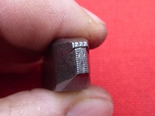 poincon matoir outil ancien d'orfevre bijoutier joaillier R77 tour chateau