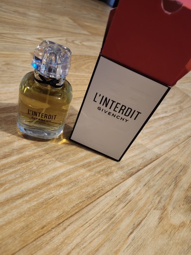 Eau parfum l interdit - ,