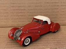 Kit résine monté Peugeot 402