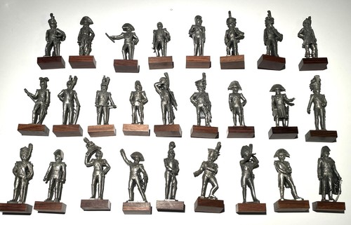 Figurines étain les - étain,