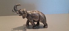 Sculture Éléphant En Argent