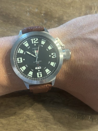 Rare montre invicta automatic - rare,