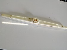 Bras de lavage inférieur lave