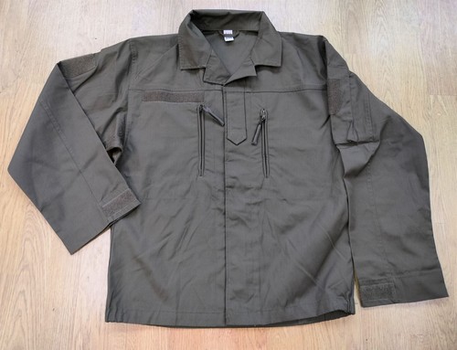 Veste armée de - l'armée,