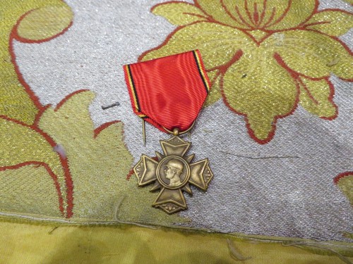 Fidelity cross medal - cross,