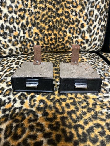 19631972 jewagoneer ashtray - jewagoneer,