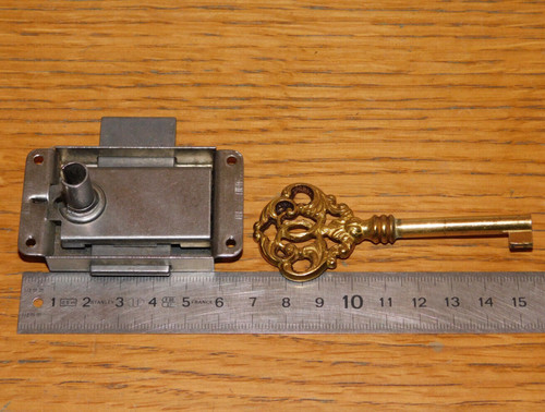 Vintage serrure avec cle dore - vintage,