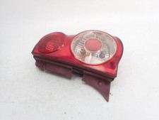 FEU ARRIERE DROIT 9242007500