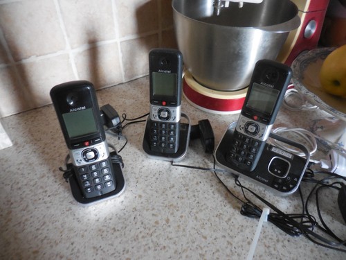Alcatel f890 voice trio - alcatel,