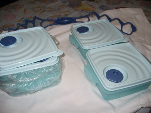 Tupperware set - set, of
