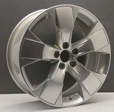 VOLVO XC40 Argent Jante En