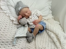 Adorable Bébé reborn LEVI