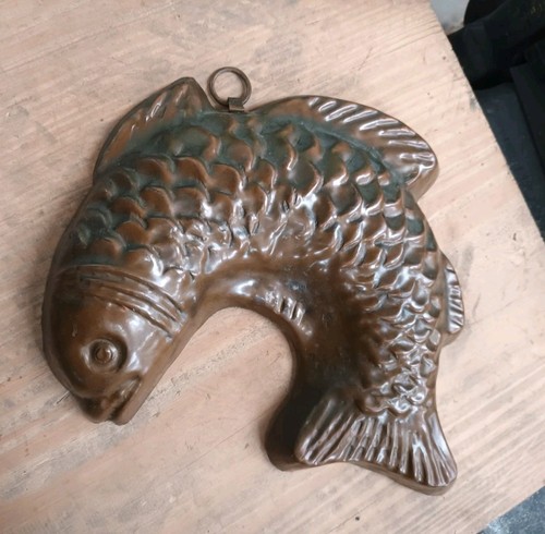 Moule chocolat en cuivre - à,