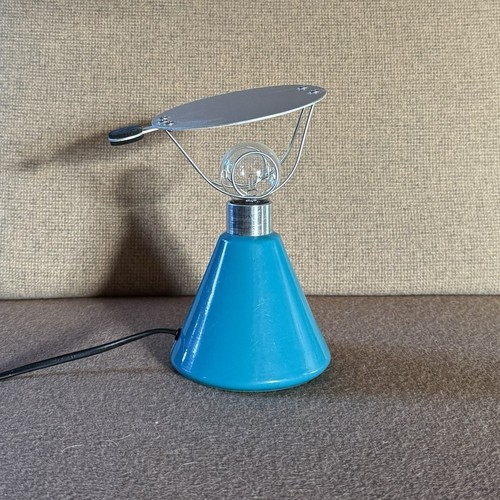 Lampe table aluminor en - de,