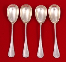 PUIFORCAT - SERVICE QUATRE