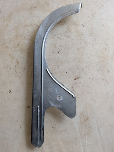 Carter protège chaîne vélo - chaîne,