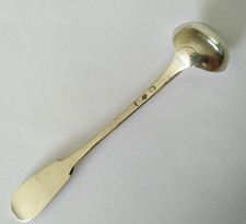 ANCIENNE CUILLÈRE LOUCHE A