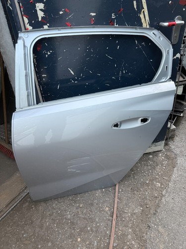 Driver door rear - driver's,