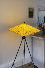 Lampe trépied japonaise