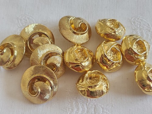 Lot boutons acrylique doré - 11,
