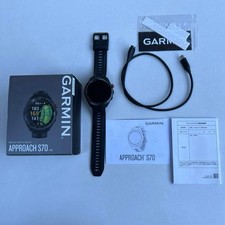 Montre connectée GPS de golf Garmin Approach S70 noire 47 mm Bluetooth noire