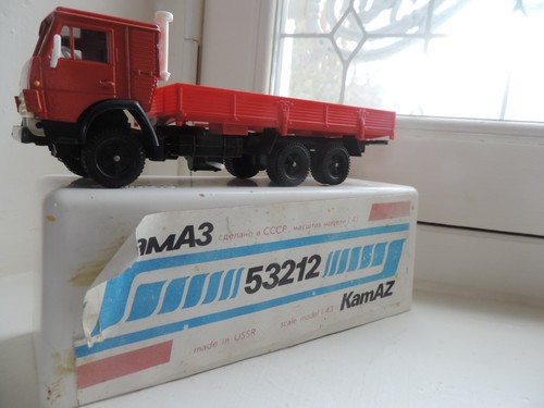 Camion kamaz plateau - kamaz,