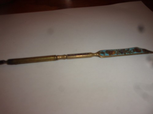 Porte plume ancien cuivre - plume,