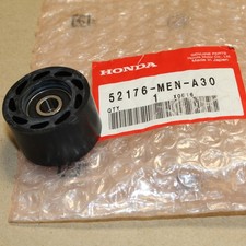 GALET DE CHAINE INFERIEUR