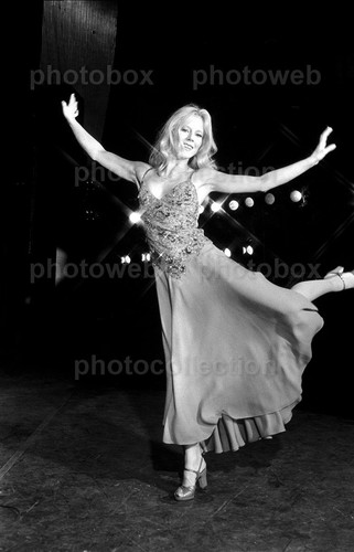Sylvie vartan exclusive - *,