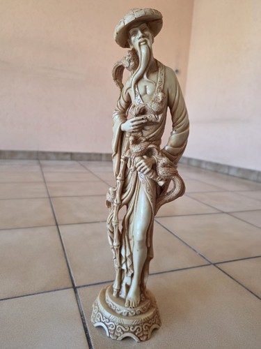 Figurine décorative femme