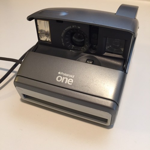 Polaroid one 600 series - one, flash