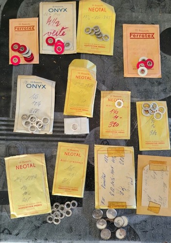 Lot ressorts barillet onyx - ressorts,