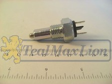 Contacteur Feu de Recul BVM Peugeot 104 205 305 309 405 J5 AX BX CX C15 C25