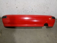 8502273B40 PARE-CHOCS ARRIÈRE