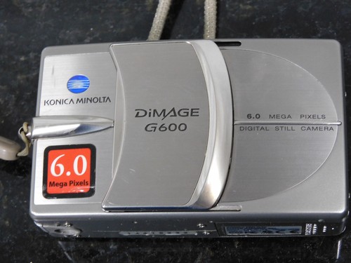 Konica minolta dimage g600 - dimage,