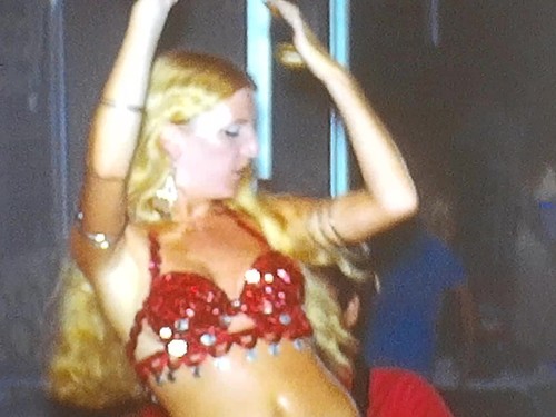Super film blonde - blonde, belly
