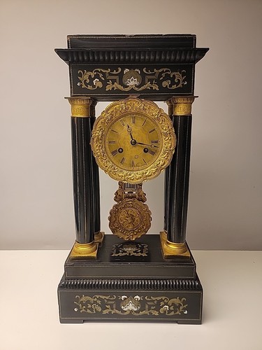 Pendule horloge portique - a,