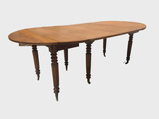 Table a six pieds Louis Philippe en merisier massif XIX siècle
