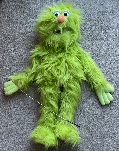 Silly puppets furry - 30”,